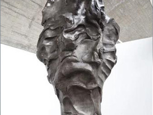 隋建国个展“盲人肖像”雕塑亮相纽约费得曼广场