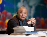 方力钧：这是我目前最全面、大型的版画展
