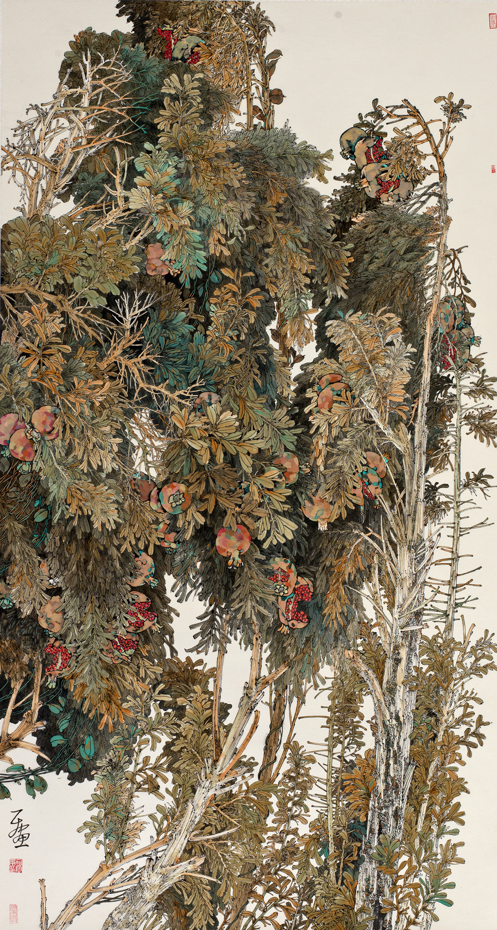 云南艺术学院美术学院教育系专业教师,昆明市书画院特聘画家,云南省